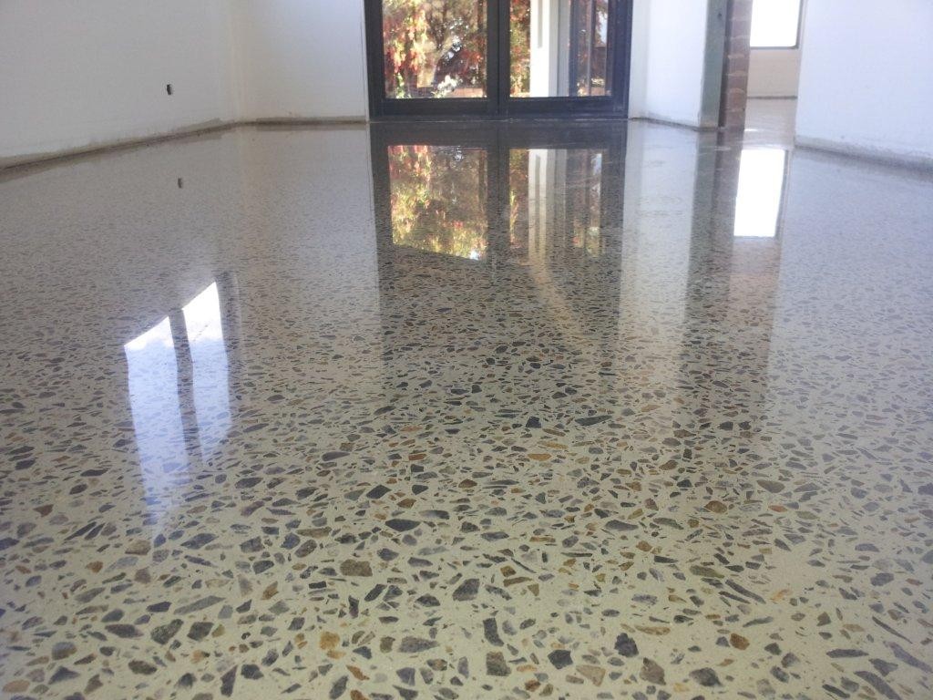 Polished concrete floor